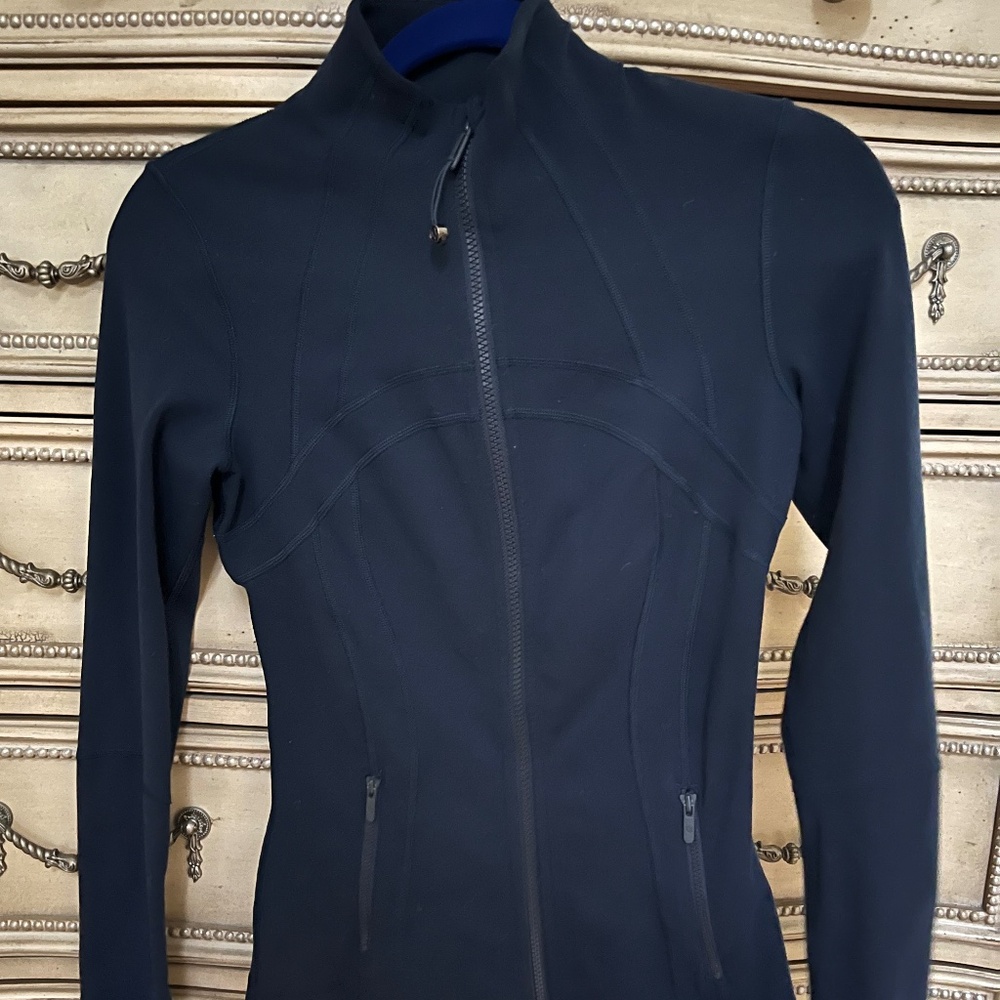 Lululemon Front Zip Jacket, Size 0.